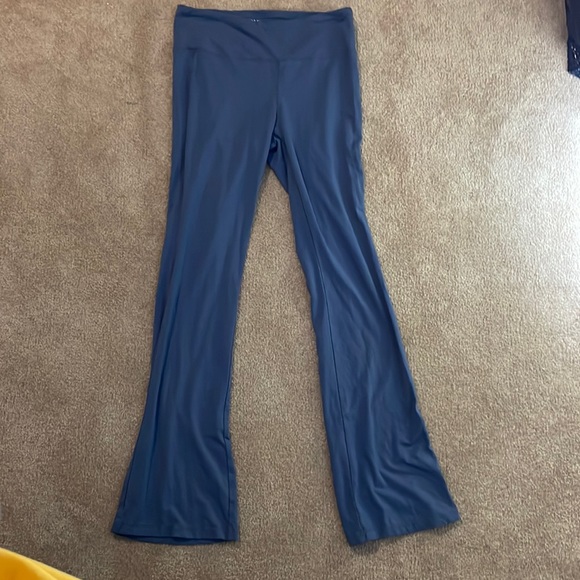 blue pacsun flared leggings - Picture 1 of 2